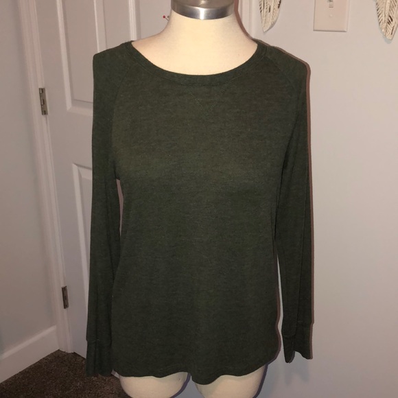 Brandy Melville Sweaters - Brandy Melville Sweater